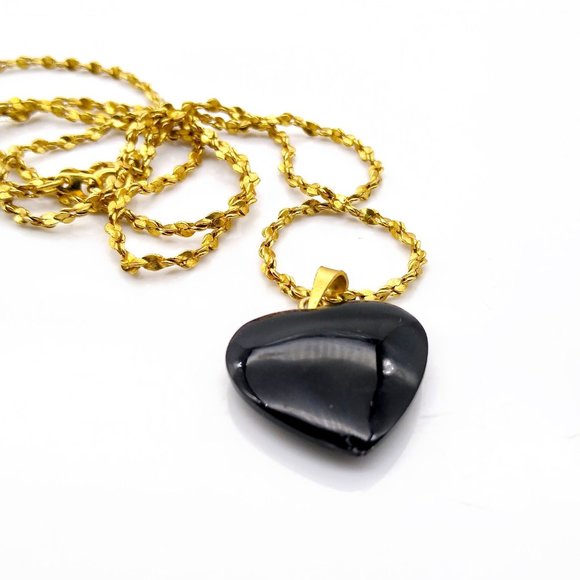 Onyx Heart Pendant Necklace, Black Natural Stone on Gold Tone Margarita Chain - Picture 4 of 4